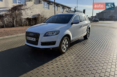Позашляховик / Кросовер Audi Q7 2011 в Житомирі