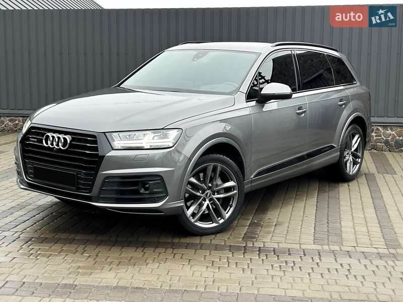 Внедорожник / Кроссовер Audi Q7 2017 в Киеве
