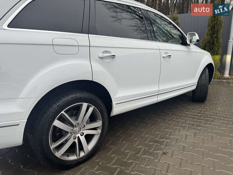 Внедорожник / Кроссовер Audi Q7 2013 в Тернополе
