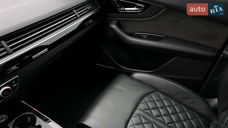 Внедорожник / Кроссовер Audi Q7 2018 в Львове фото 20 Внедорожник / Кроссовер Audi Q7 2018 в Львове