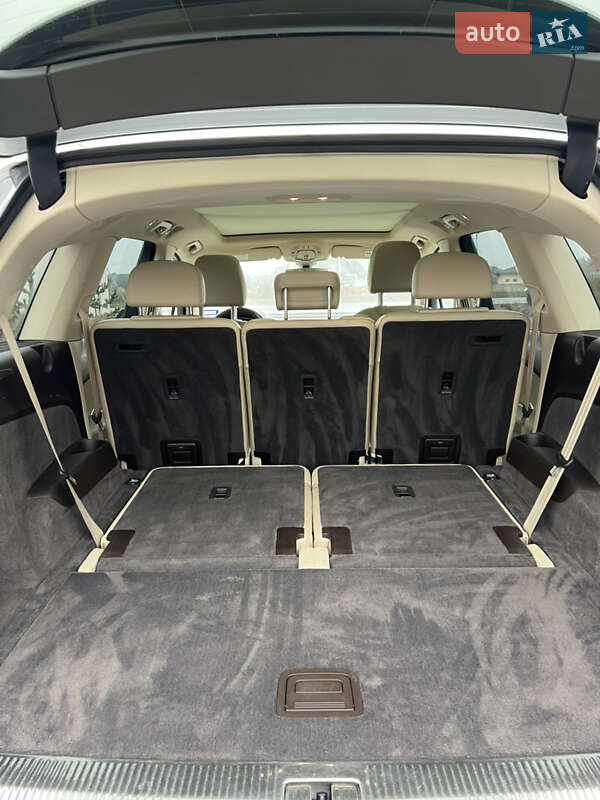 Внедорожник / Кроссовер Audi Q7 2017 в Луцке