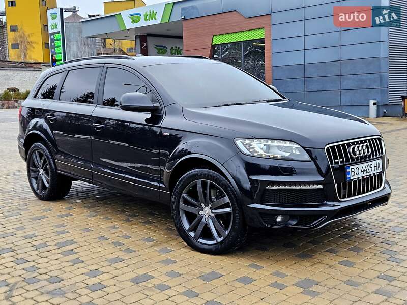 Внедорожник / Кроссовер Audi Q7 2015 в Тернополе