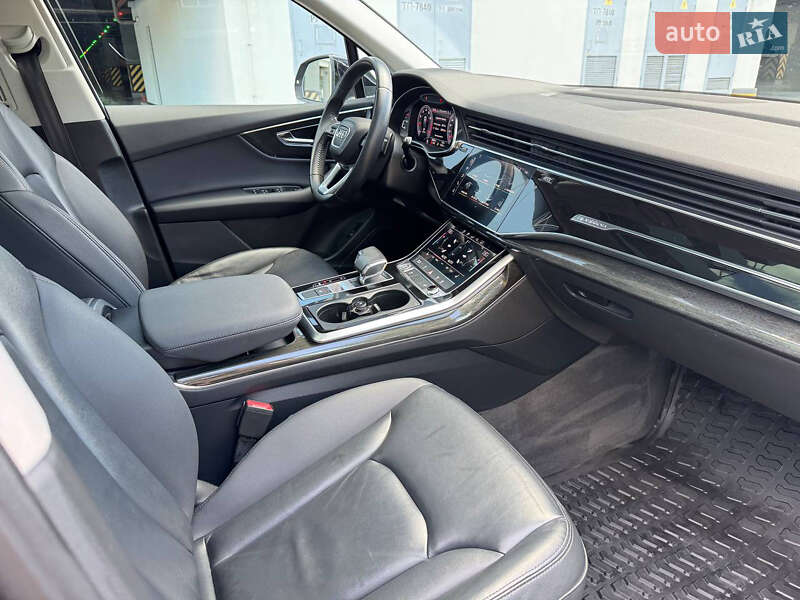 Внедорожник / Кроссовер Audi Q7 2020 в Киеве фото 19 Внедорожник / Кроссовер Audi Q7 2020 в Киеве