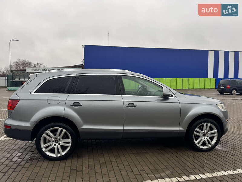 Внедорожник / Кроссовер Audi Q7 2006 в Дубно фото 6 Внедорожник / Кроссовер Audi Q7 2006 в Дубно