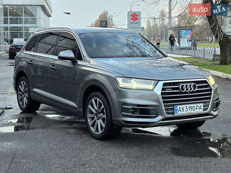 Внедорожник / Кроссовер Audi Q7 2016 в Харькове фото 10 Внедорожник / Кроссовер Audi Q7 2016 в Харькове