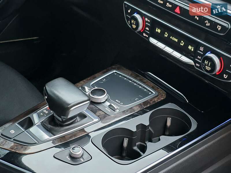 Внедорожник / Кроссовер Audi Q7 2016 в Харькове фото 38 Внедорожник / Кроссовер Audi Q7 2016 в Харькове