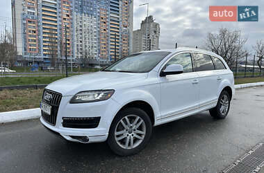 Внедорожник / Кроссовер Audi Q7 2014 в Киеве