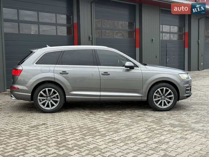 Внедорожник / Кроссовер Audi Q7 2016 в Ковеле