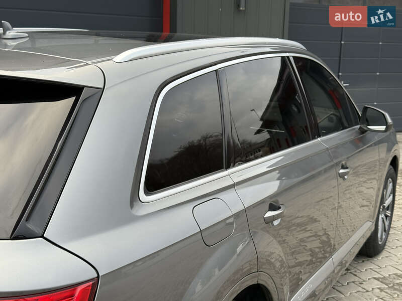Внедорожник / Кроссовер Audi Q7 2016 в Ковеле