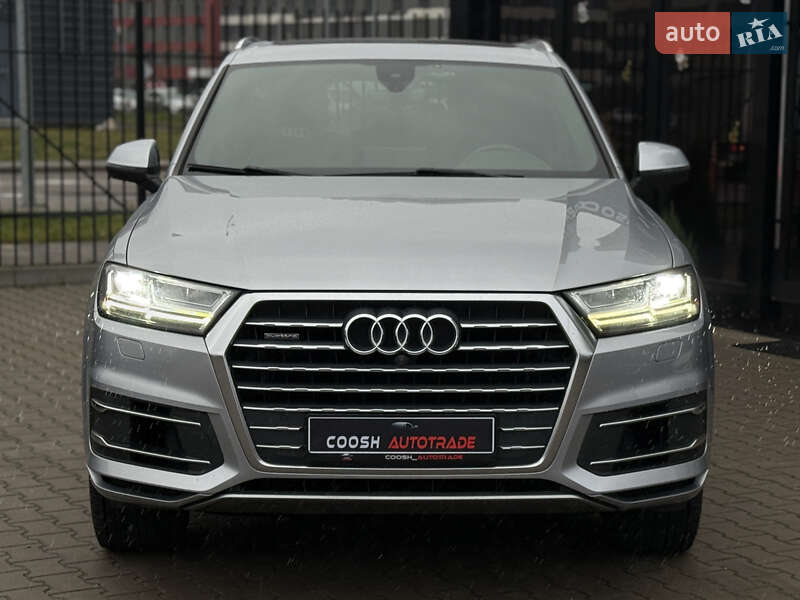 Внедорожник / Кроссовер Audi Q7 2016 в Киеве