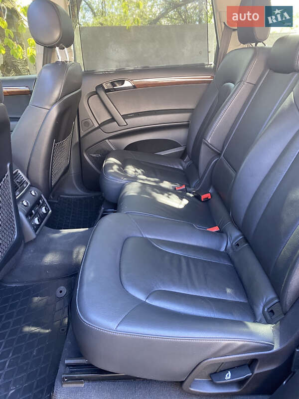 Внедорожник / Кроссовер Audi Q7 2014 в Золочеве фото 8 Внедорожник / Кроссовер Audi Q7 2014 в Золочеве