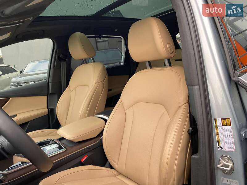 Внедорожник / Кроссовер Audi Q7 2023 в Львове фото 27 Внедорожник / Кроссовер Audi Q7 2023 в Львове