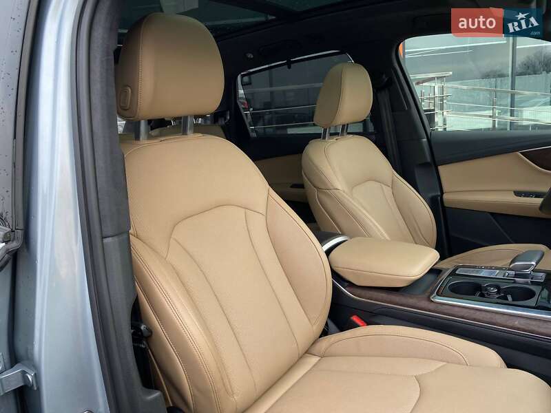 Внедорожник / Кроссовер Audi Q7 2023 в Львове фото 34 Внедорожник / Кроссовер Audi Q7 2023 в Львове