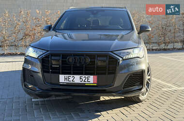 Внедорожник / Кроссовер Audi Q7 2021 в Киеве