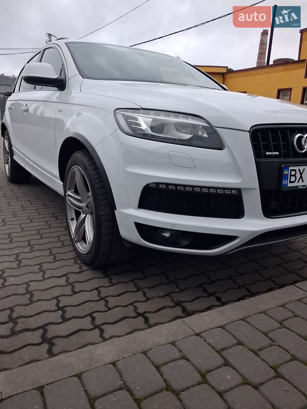 Внедорожник / Кроссовер Audi Q7 2014 в Хмельницком