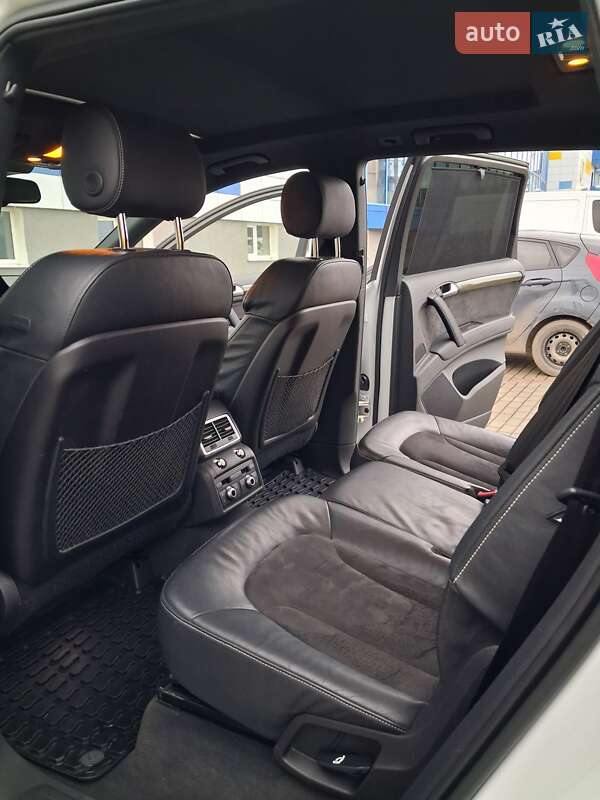 Внедорожник / Кроссовер Audi Q7 2014 в Хмельницком