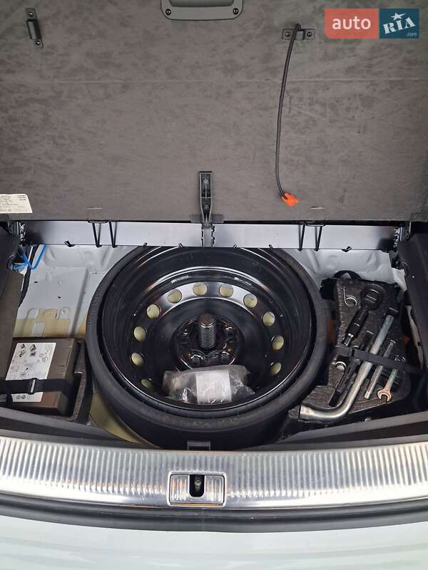 Внедорожник / Кроссовер Audi Q7 2014 в Хмельницком