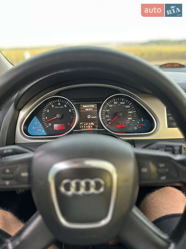 Внедорожник / Кроссовер Audi Q7 2006 в Харькове фото 16 Внедорожник / Кроссовер Audi Q7 2006 в Харькове