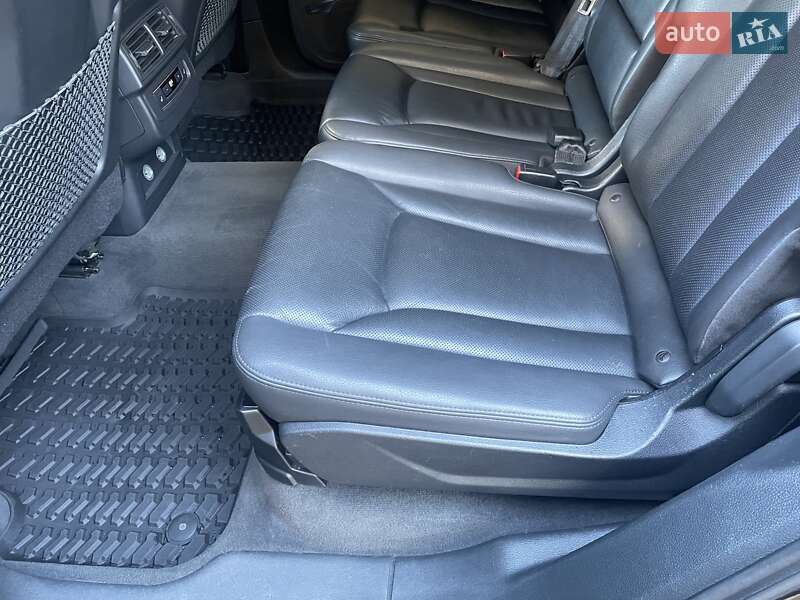 Внедорожник / Кроссовер Audi Q7 2017 в Киеве