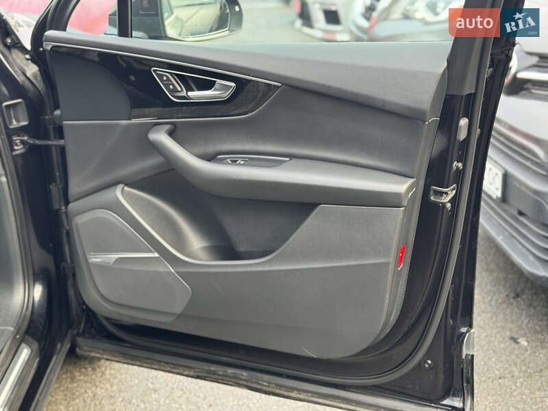 Внедорожник / Кроссовер Audi Q7 2015 в Львове фото 16 Внедорожник / Кроссовер Audi Q7 2015 в Львове