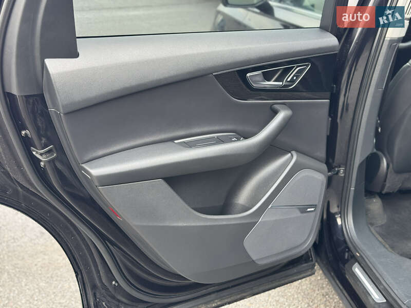 Внедорожник / Кроссовер Audi Q7 2015 в Львове фото 20 Внедорожник / Кроссовер Audi Q7 2015 в Львове