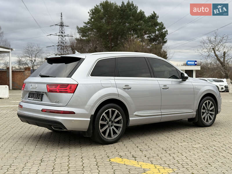 Внедорожник / Кроссовер Audi Q7 2016 в Черновцах фото 5 Внедорожник / Кроссовер Audi Q7 2016 в Черновцах