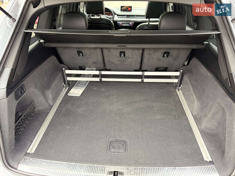 Внедорожник / Кроссовер Audi Q7 2016 в Черновцах фото 32 Внедорожник / Кроссовер Audi Q7 2016 в Черновцах