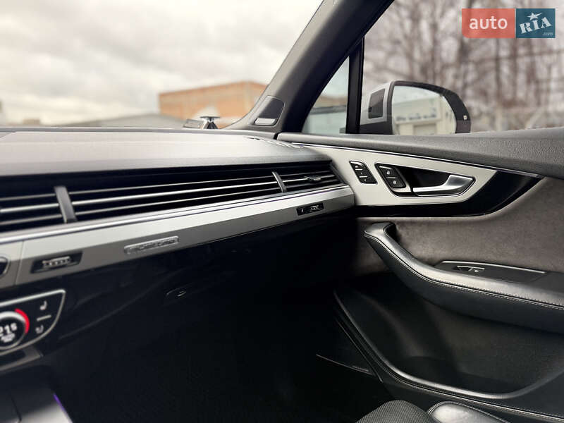 Внедорожник / Кроссовер Audi Q7 2016 в Черновцах фото 81 Внедорожник / Кроссовер Audi Q7 2016 в Черновцах