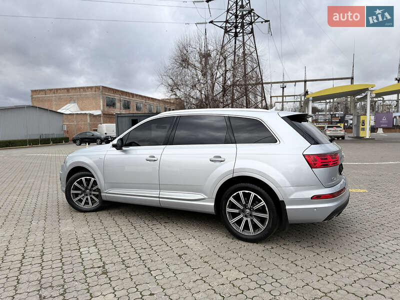 Внедорожник / Кроссовер Audi Q7 2016 в Черновцах фото 107 Внедорожник / Кроссовер Audi Q7 2016 в Черновцах