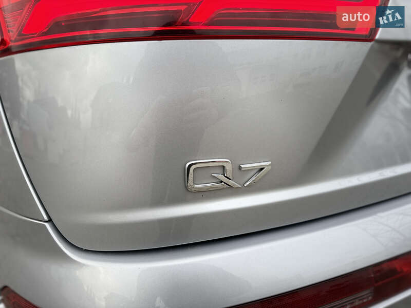 Внедорожник / Кроссовер Audi Q7 2016 в Черновцах фото 141 Внедорожник / Кроссовер Audi Q7 2016 в Черновцах