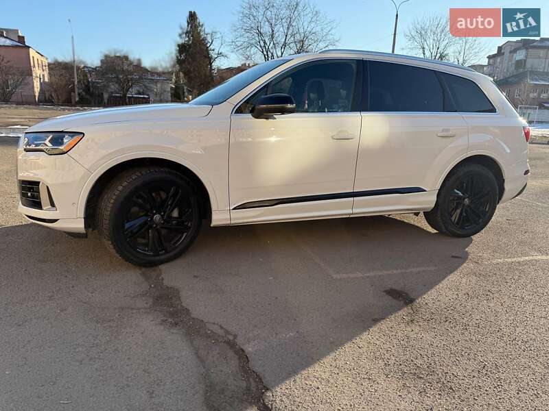 Внедорожник / Кроссовер Audi Q7 2020 в Ровно фото 5 Внедорожник / Кроссовер Audi Q7 2020 в Ровно