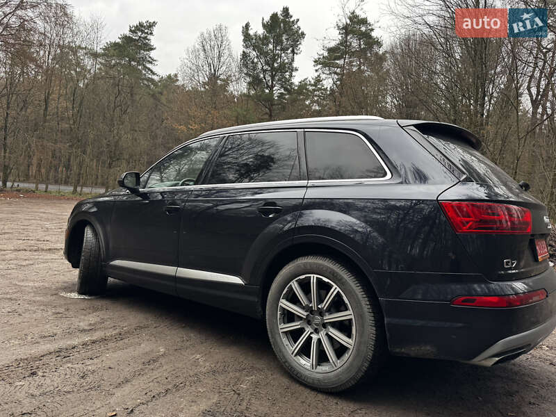 Внедорожник / Кроссовер Audi Q7 2017 в Львове фото 3 Внедорожник / Кроссовер Audi Q7 2017 в Львове