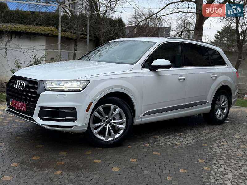 Внедорожник / Кроссовер Audi Q7 2018 в Стрые