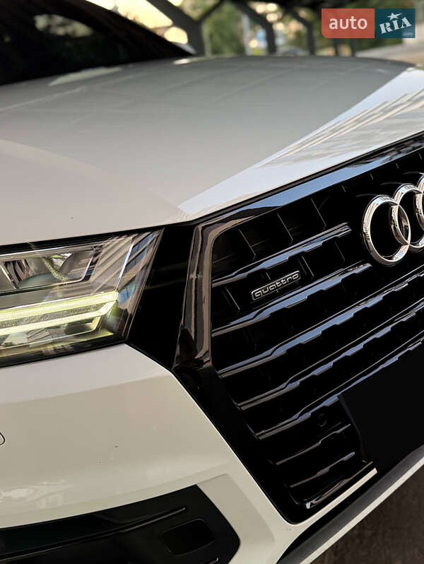 Внедорожник / Кроссовер Audi Q7 2017 в Днепре фото 4 Внедорожник / Кроссовер Audi Q7 2017 в Днепре
