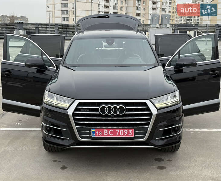 Внедорожник / Кроссовер Audi Q7 2017 в Киеве фото 24 Внедорожник / Кроссовер Audi Q7 2017 в Киеве