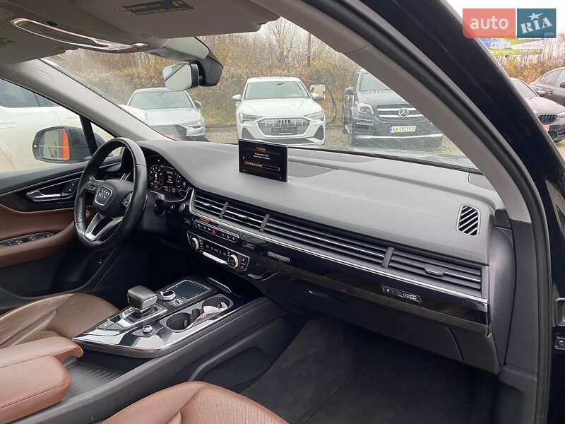 Позашляховик / Кросовер Audi Q7 2016 в Львові фото 9 Позашляховик / Кросовер Audi Q7 2016 в Львові