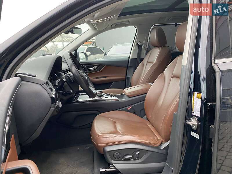 Позашляховик / Кросовер Audi Q7 2016 в Львові фото 20 Позашляховик / Кросовер Audi Q7 2016 в Львові