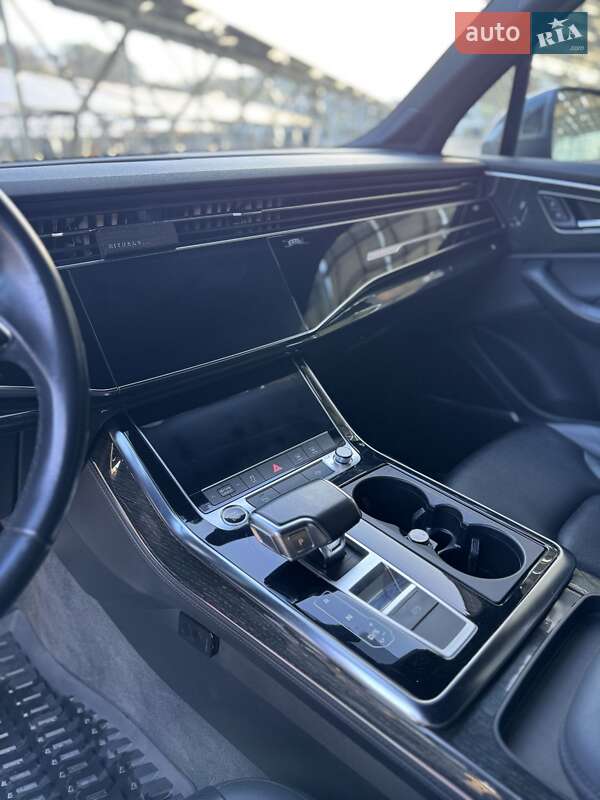 Внедорожник / Кроссовер Audi Q7 2021 в Львове фото 12 Внедорожник / Кроссовер Audi Q7 2021 в Львове