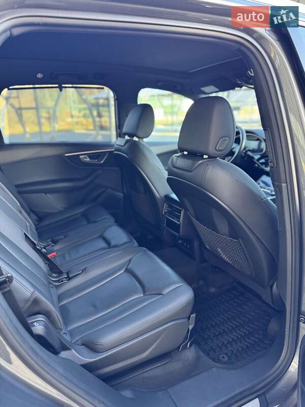 Внедорожник / Кроссовер Audi Q7 2021 в Львове фото 22 Внедорожник / Кроссовер Audi Q7 2021 в Львове