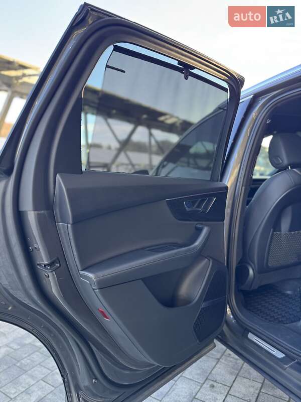 Внедорожник / Кроссовер Audi Q7 2021 в Львове фото 27 Внедорожник / Кроссовер Audi Q7 2021 в Львове