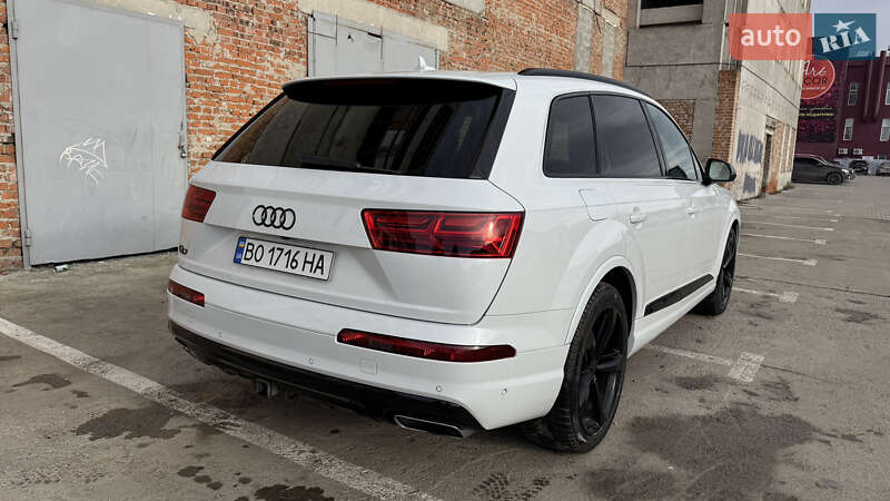 Внедорожник / Кроссовер Audi Q7 2018 в Киеве фото 11 Внедорожник / Кроссовер Audi Q7 2018 в Киеве