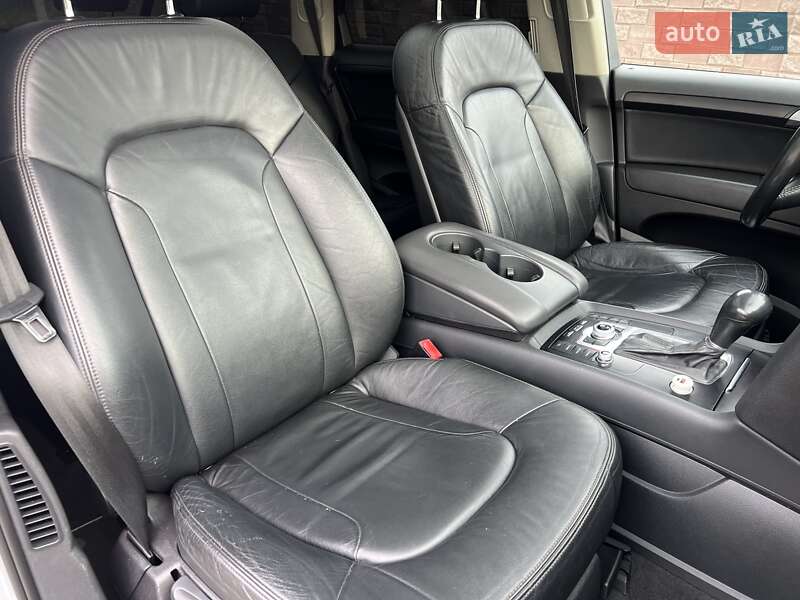 Внедорожник / Кроссовер Audi Q7 2011 в Ровно