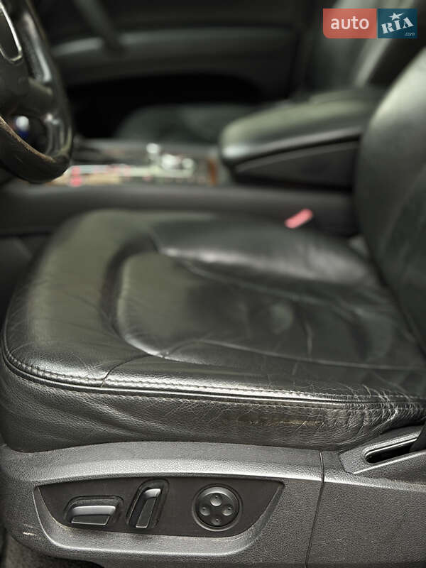 Внедорожник / Кроссовер Audi Q7 2007 в Ивано-Франковске