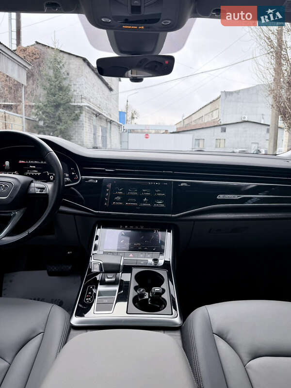 Внедорожник / Кроссовер Audi Q7 2021 в Киеве фото 12 Внедорожник / Кроссовер Audi Q7 2021 в Киеве