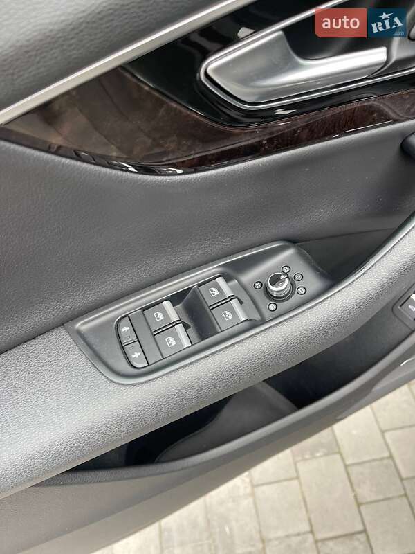 Внедорожник / Кроссовер Audi Q7 2016 в Львове фото 12 Внедорожник / Кроссовер Audi Q7 2016 в Львове