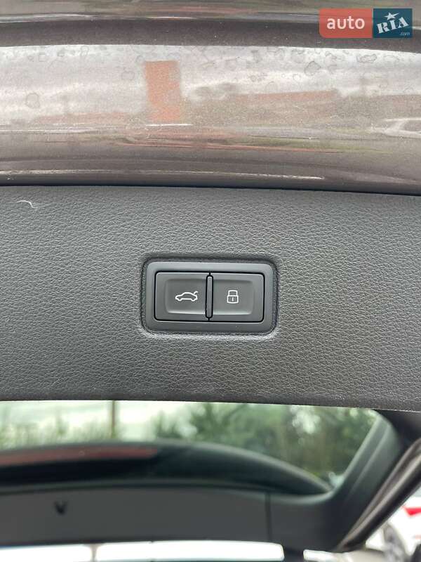 Внедорожник / Кроссовер Audi Q7 2016 в Львове фото 45 Внедорожник / Кроссовер Audi Q7 2016 в Львове