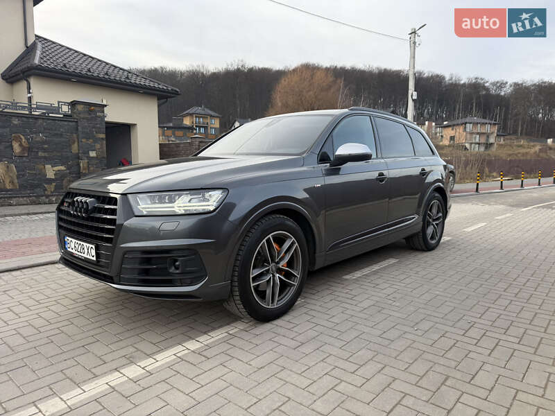 Внедорожник / Кроссовер Audi Q7 2017 в Львове