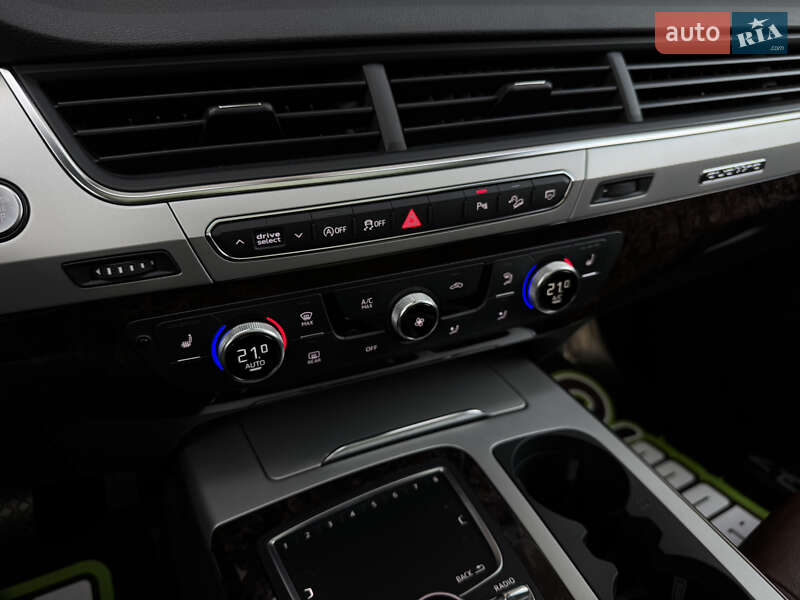 Внедорожник / Кроссовер Audi Q7 2019 в Киеве фото 31 Внедорожник / Кроссовер Audi Q7 2019 в Киеве