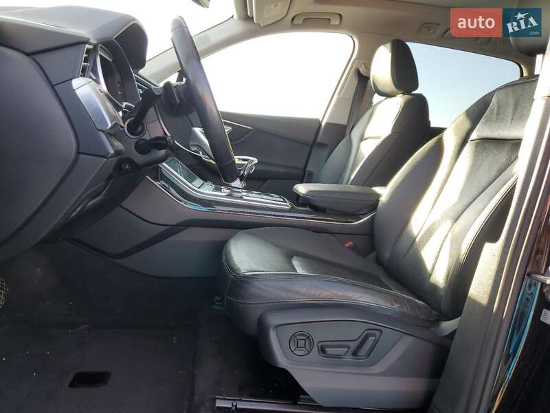 Внедорожник / Кроссовер Audi Q7 2020 в Виннице