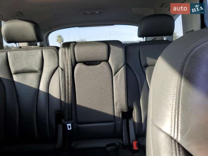 Внедорожник / Кроссовер Audi Q7 2020 в Виннице